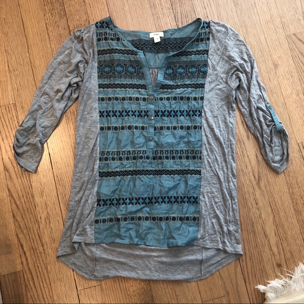 Anthropologie shirt size small